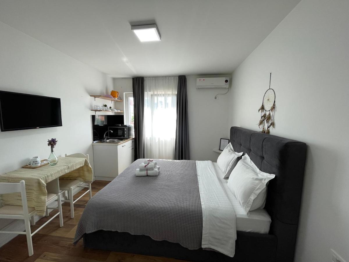 Central Studio Apartments Hotel apartamentowy Tirana
