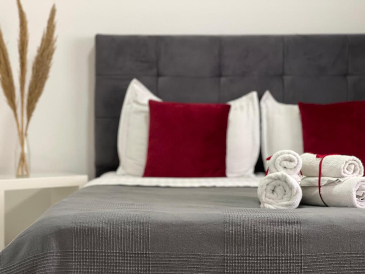 Central Studio Apartments