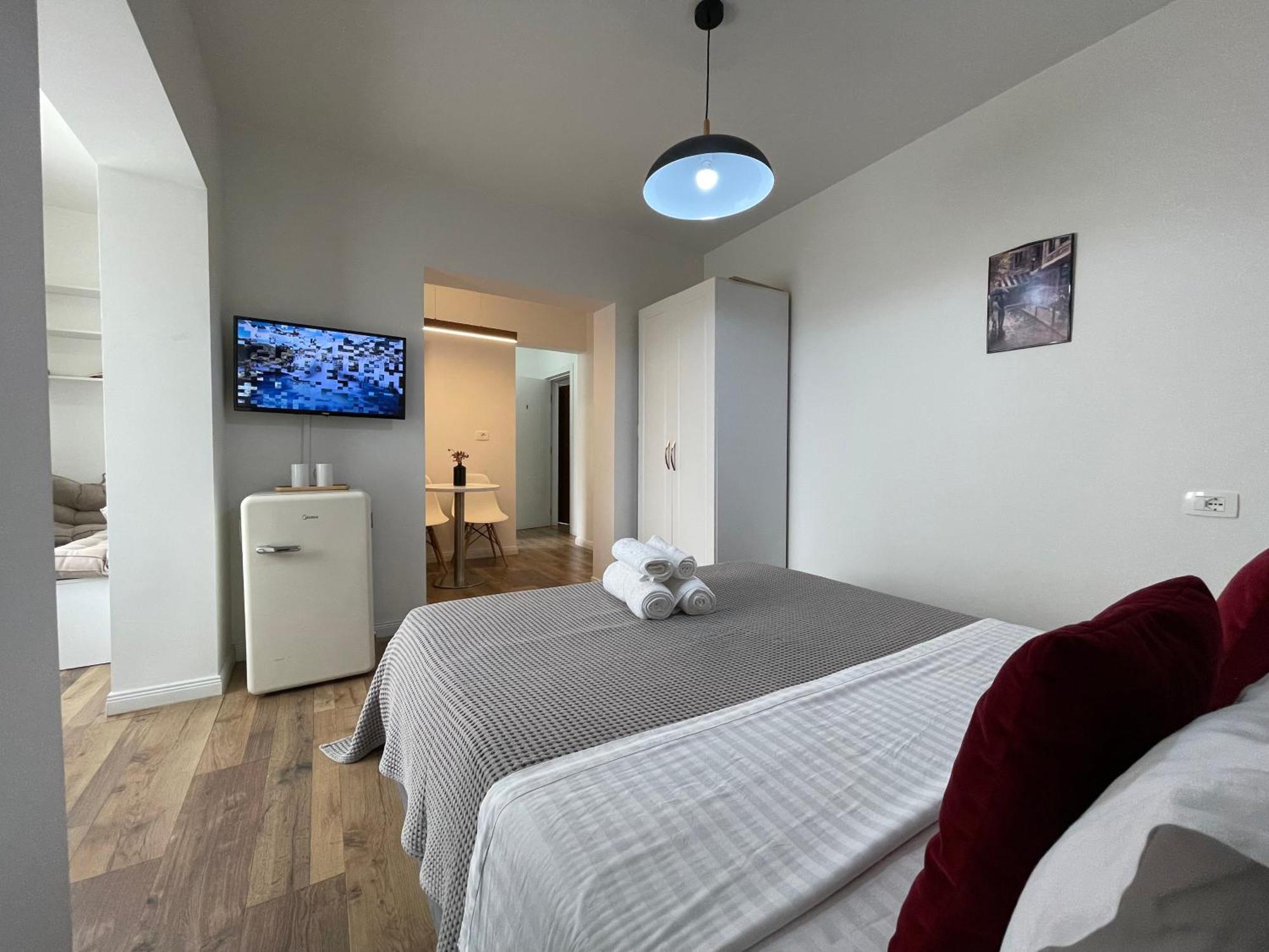 Central Studio Apartments