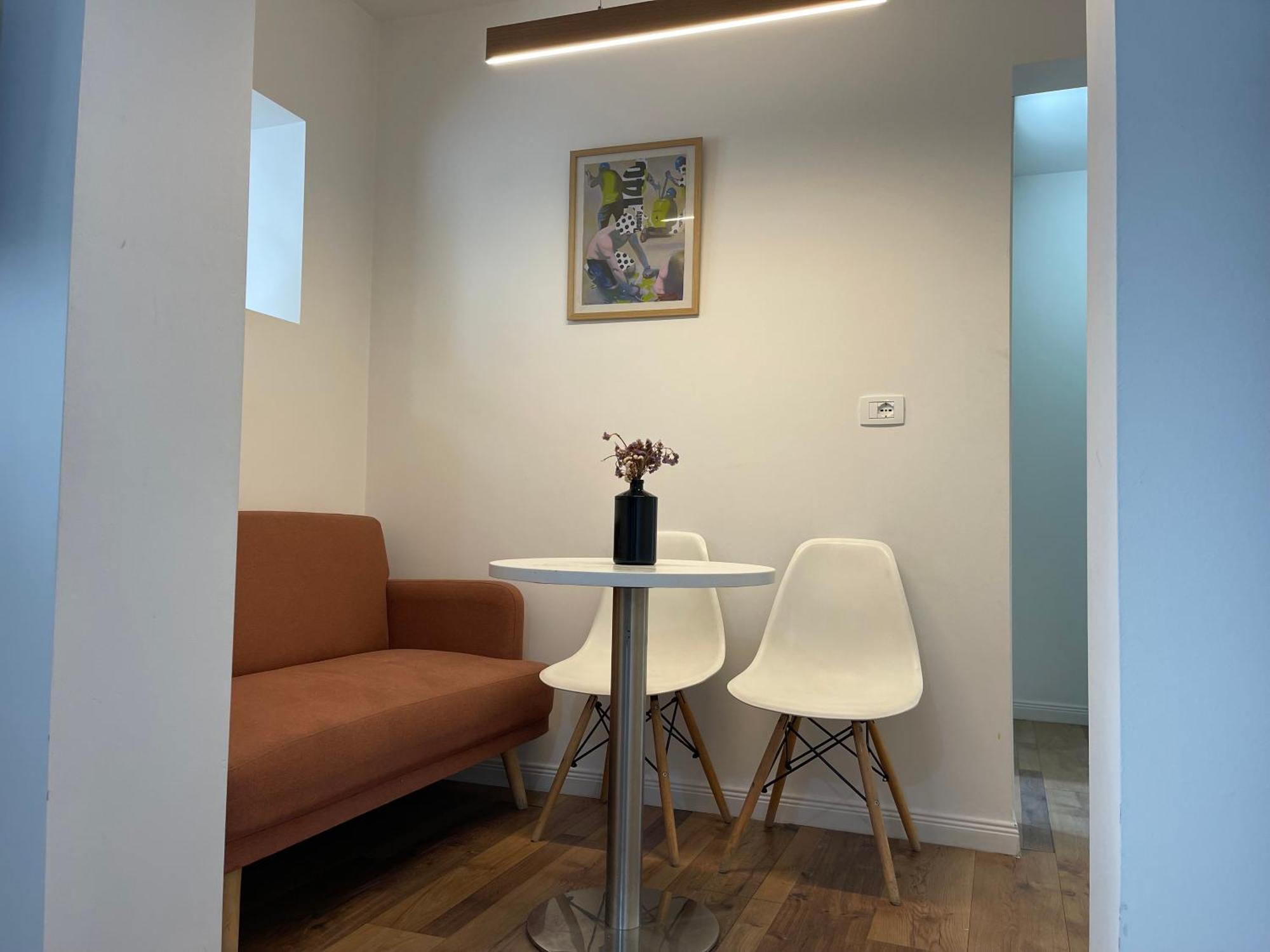 Central Studio Apartments Hotel apartamentowy Tirana